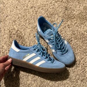 Adidas Light Blue Sneakers with White Stripes Men’s size 6 women’s 7.5
